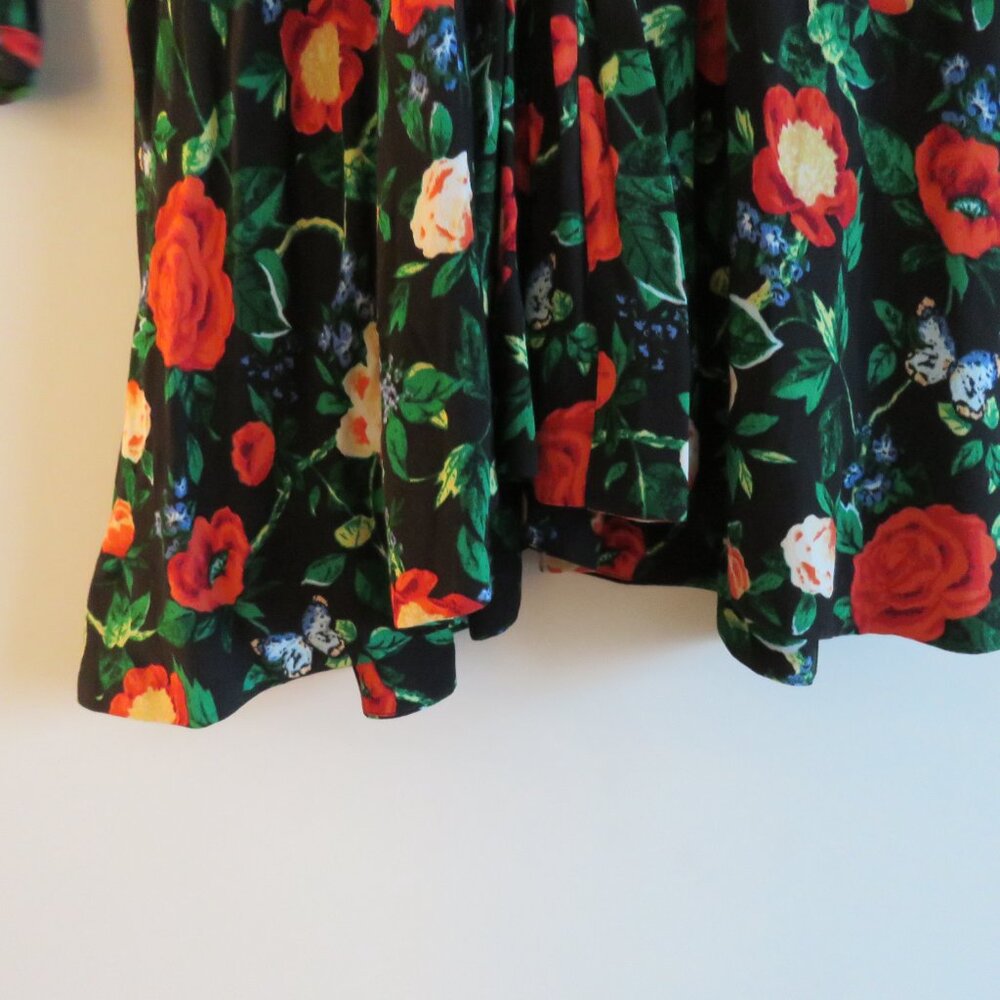 BY ANTHROPOLOGIE Lacy V-Neck Mini Dress Floral Dark Romantic Lace Size US 4 NWT - Picture 10 of 16